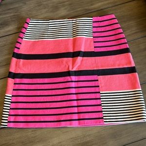 Loft shift skirt size 6 pink, black and white